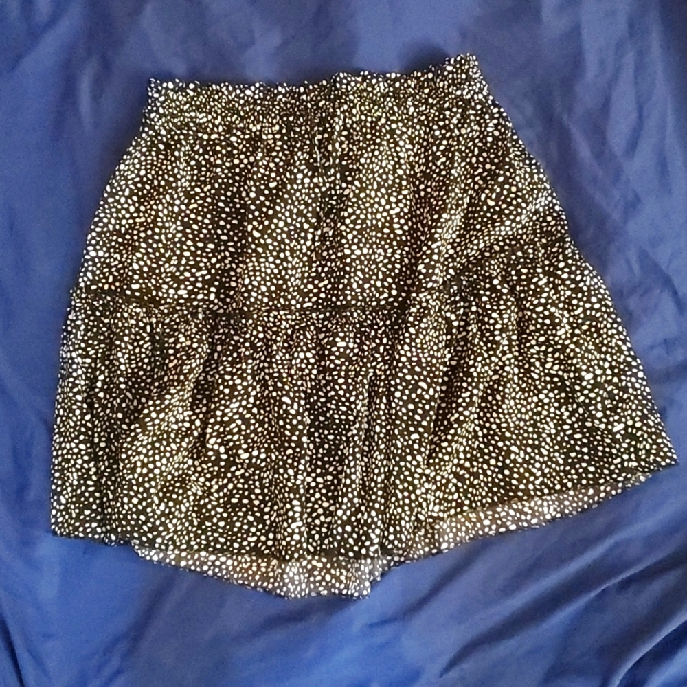 Women's Skirt Black and White Spots size M